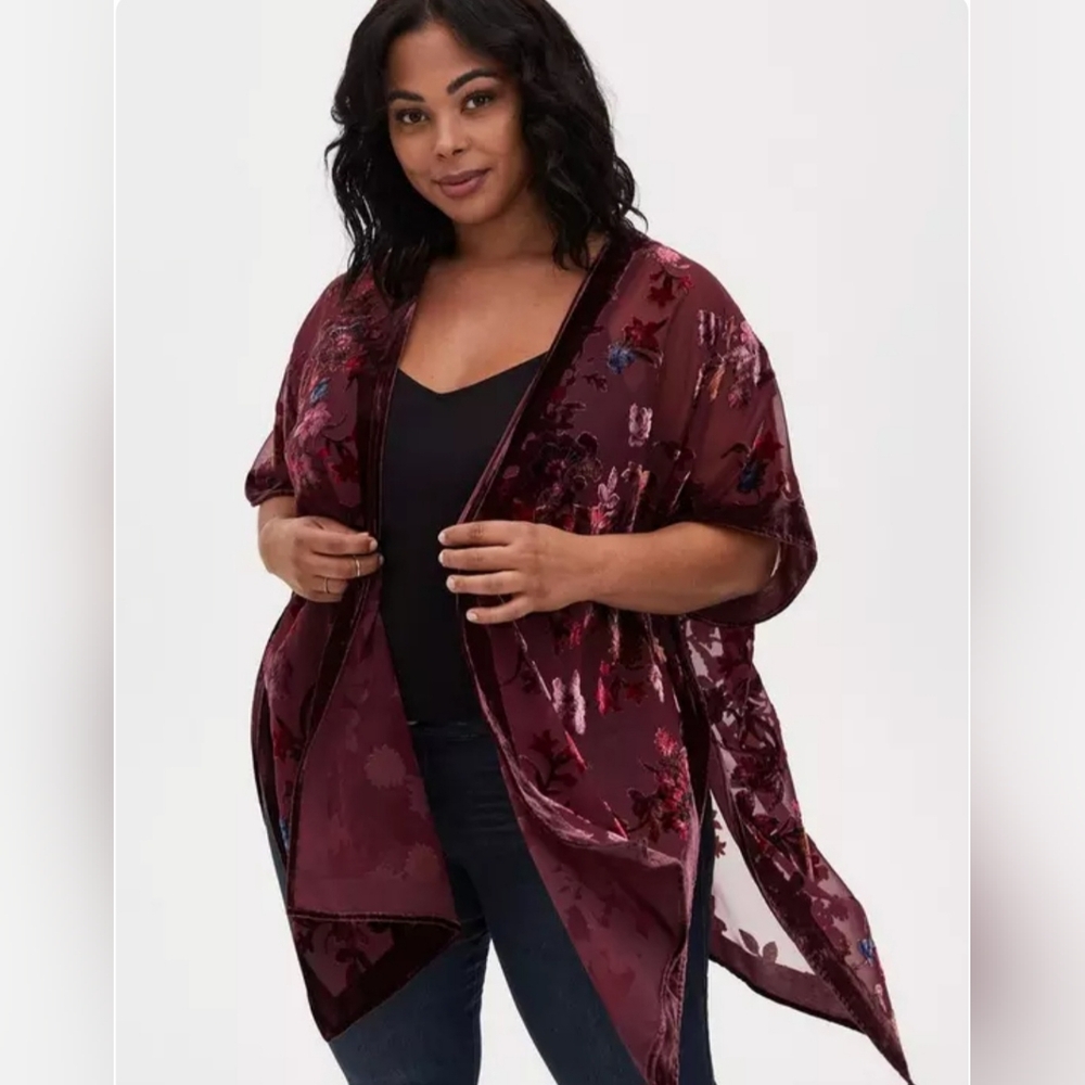 torrid Burgundy Floral Velvet Kimono